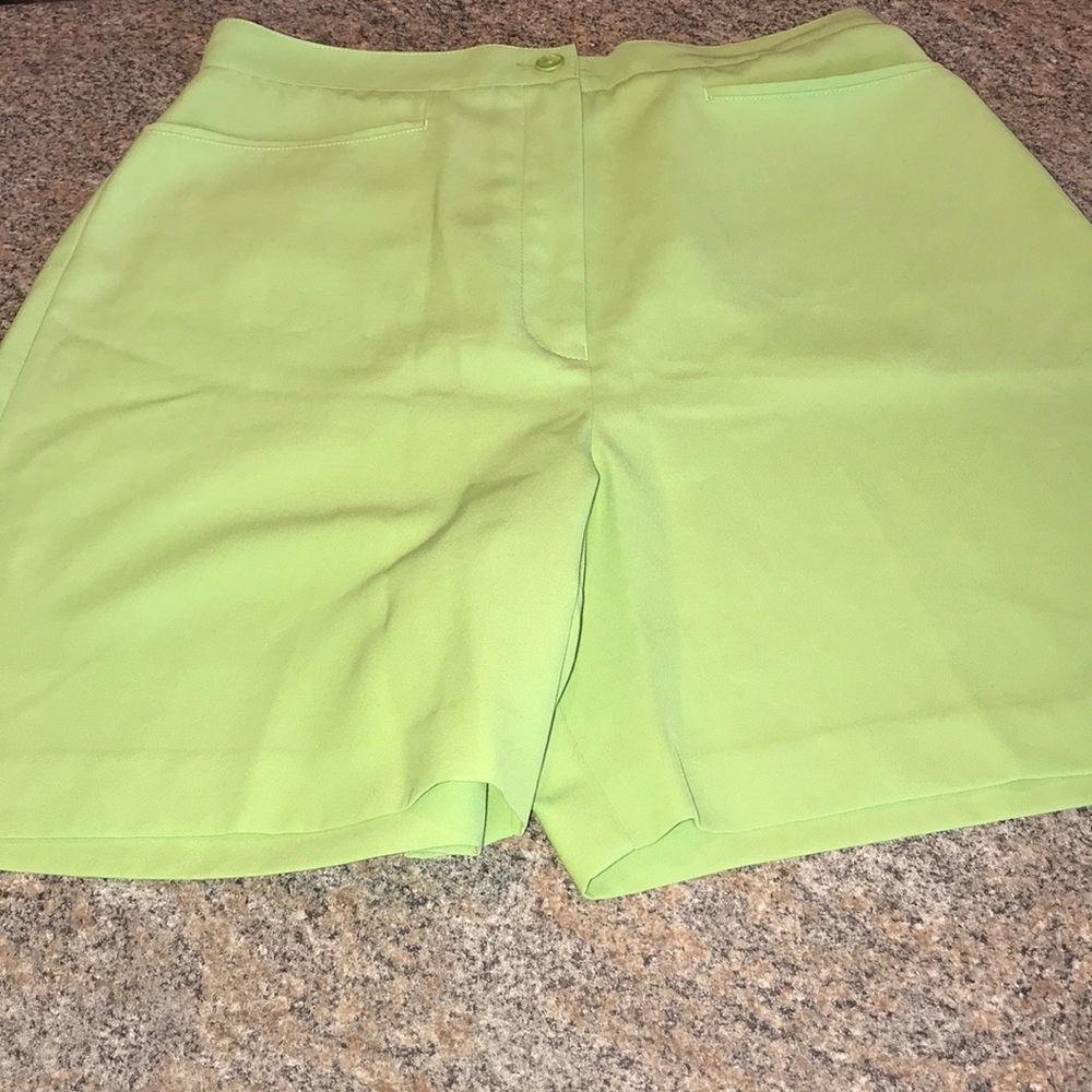 EP Pro Golf shorts – size 6